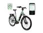 E-Bike mit Fahr-App und Kartenanzeige auf einem Smartphone.