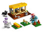 LEGO Minecraft Pferdestall mit Pferden und Figuren.