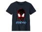 Dunkelblaues Kinder-T-Shirt mit Spiderman-Kopf aus roten und schwarzen Pailletten und dem Text „SPIDER-MAN“ darunter.