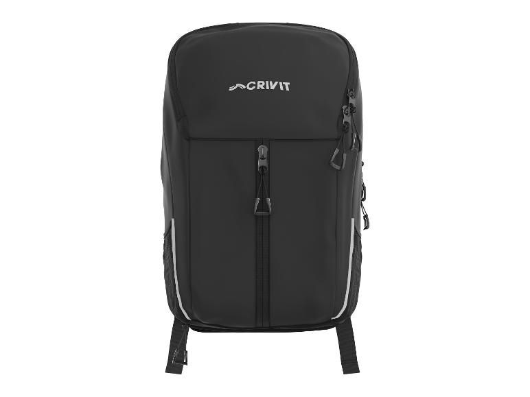 Schwarzer Rucksack mit Reißverschlüssen und weißen reflektierenden Details.