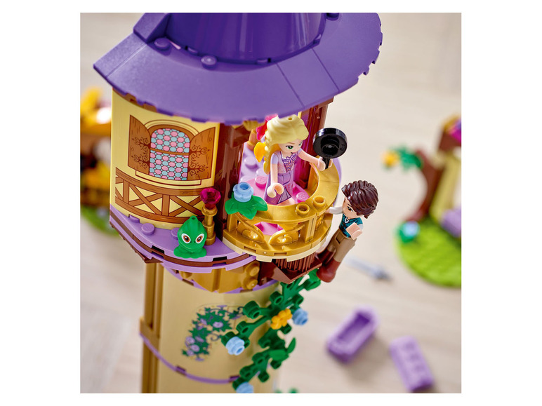 Gehe zu Vollbildansicht: LEGO® Disney Princess™ 43187 »Rapunzels Turm« - Bild 6