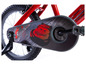 Ein rotes Kinderfahrrad mit Lightning McQueen Motiv.