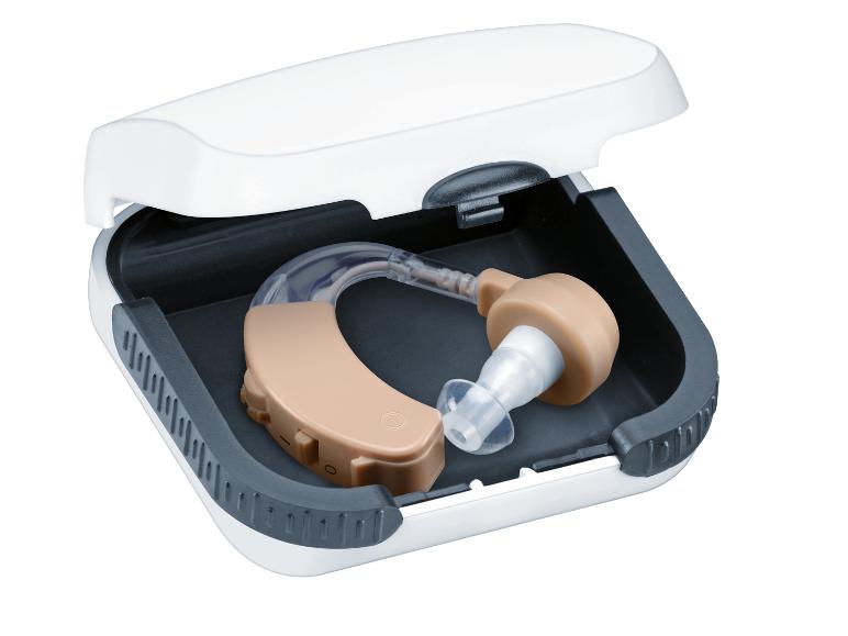 Beiges Hörgerät in einer offenen weiß-grauen Aufbewahrungsbox
