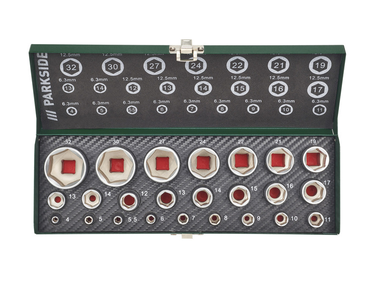 Ein Satz von 12 Parkside-Steckschlüsseln in einer grünen Aufbewahrungsbox.