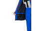 Blaue Skijacke und Hose mit Hosenträgern