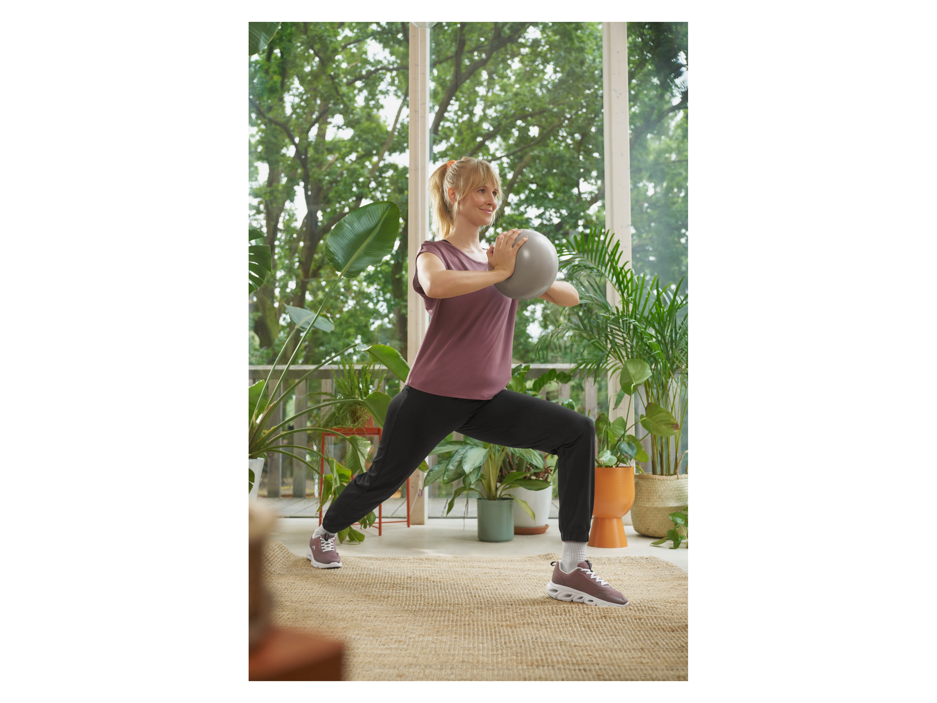 Thumbnail - CRIVIT Damen Funktionsjogger (Schwarz, XS(32/34))