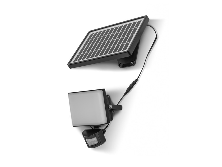 Ein Solarpanel und eine Außenleuchte mit Bewegungssensor.