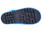 Blaue und schwarze Gummistiefelsohle mit rutschfestem Profil