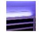 Holzwandpaneel mit blauer LED-Beleuchtung