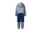 Blauer Kinderoverall mit Wolken- und Regentropfenmuster, dunkelblauem Unterteil und reflektierenden Details.