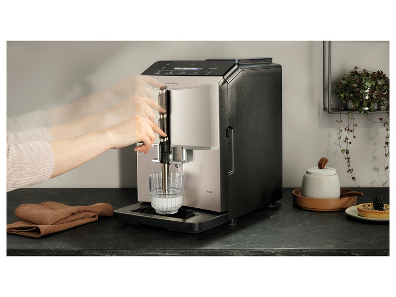 Gehe zu Vollbildansicht: Siemens Kaffeevollautomat »EQ300 TF303E08«, 1,4 l, 1300 W - Bild 8