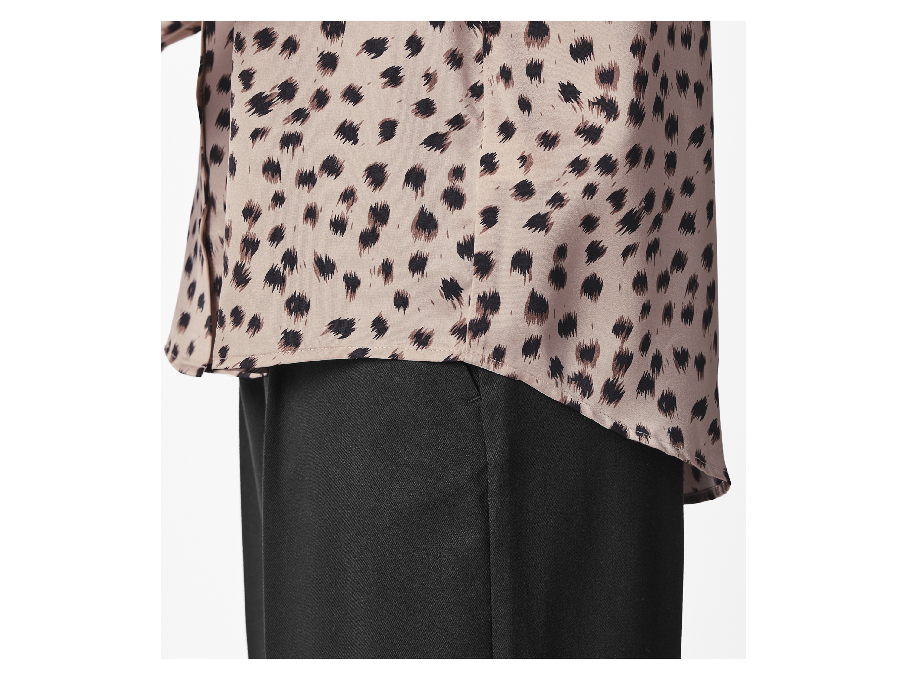 Thumbnail - esmara® Damen Satin-Bluse (Leo, 42)