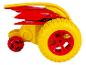 Rot-gelbes Spielzeugauto mit großen Rädern und 