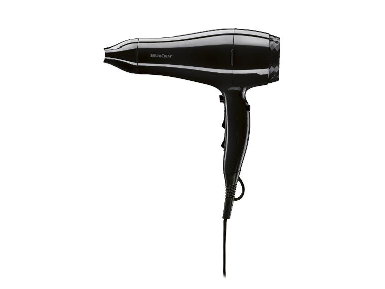 Schwarzer SilverCrest Haartrockner.