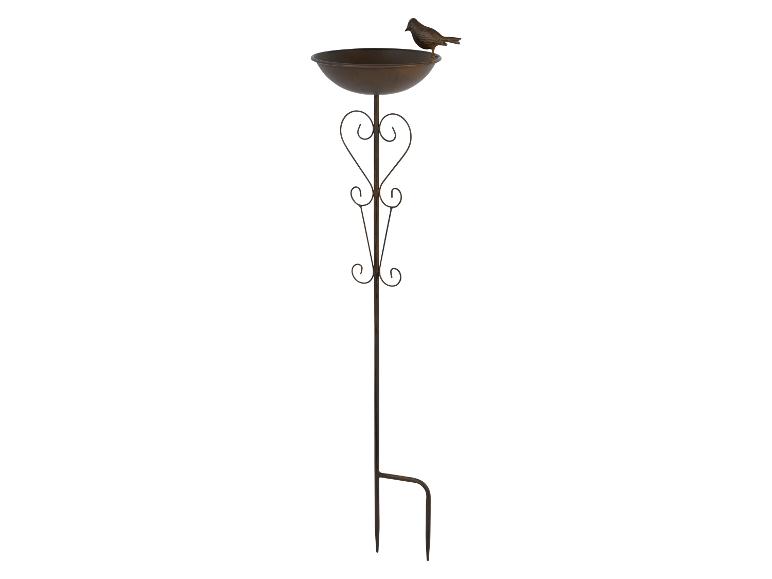 Vogeltränke aus Metall mit dekorativem Herz und Vogelfigur, in Bronzeoptik.