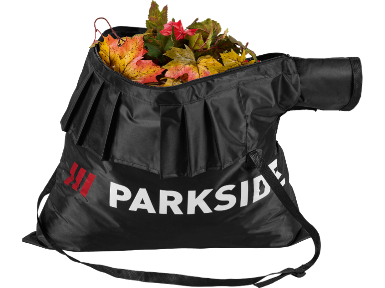 Schwarzer Laubsammelsack gefüllt mit bunten Herbstblättern.