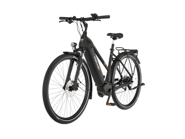 Schwarzes City-E-Bike mit Gepäckträger und Vorderlicht.