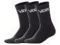 Drei Paar schwarze Socken mit weißem Logo oben.