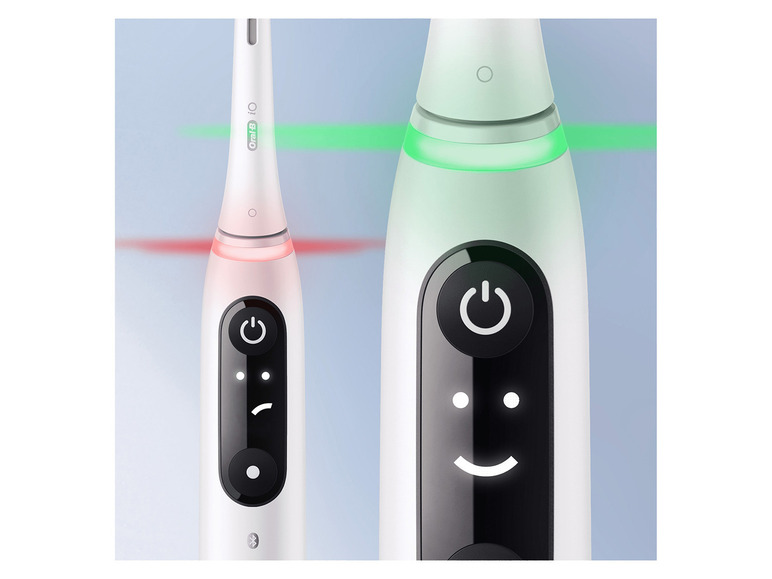 Gehe zu Vollbildansicht: Oral-B iO 7 Elektrische Zahnbürste, Reiseetui, white alabaster - Bild 6