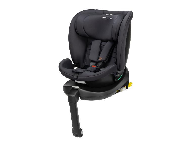 Schwarzer Kindersitz mit Sicherheitsgurten und ISOFIX-Basis.