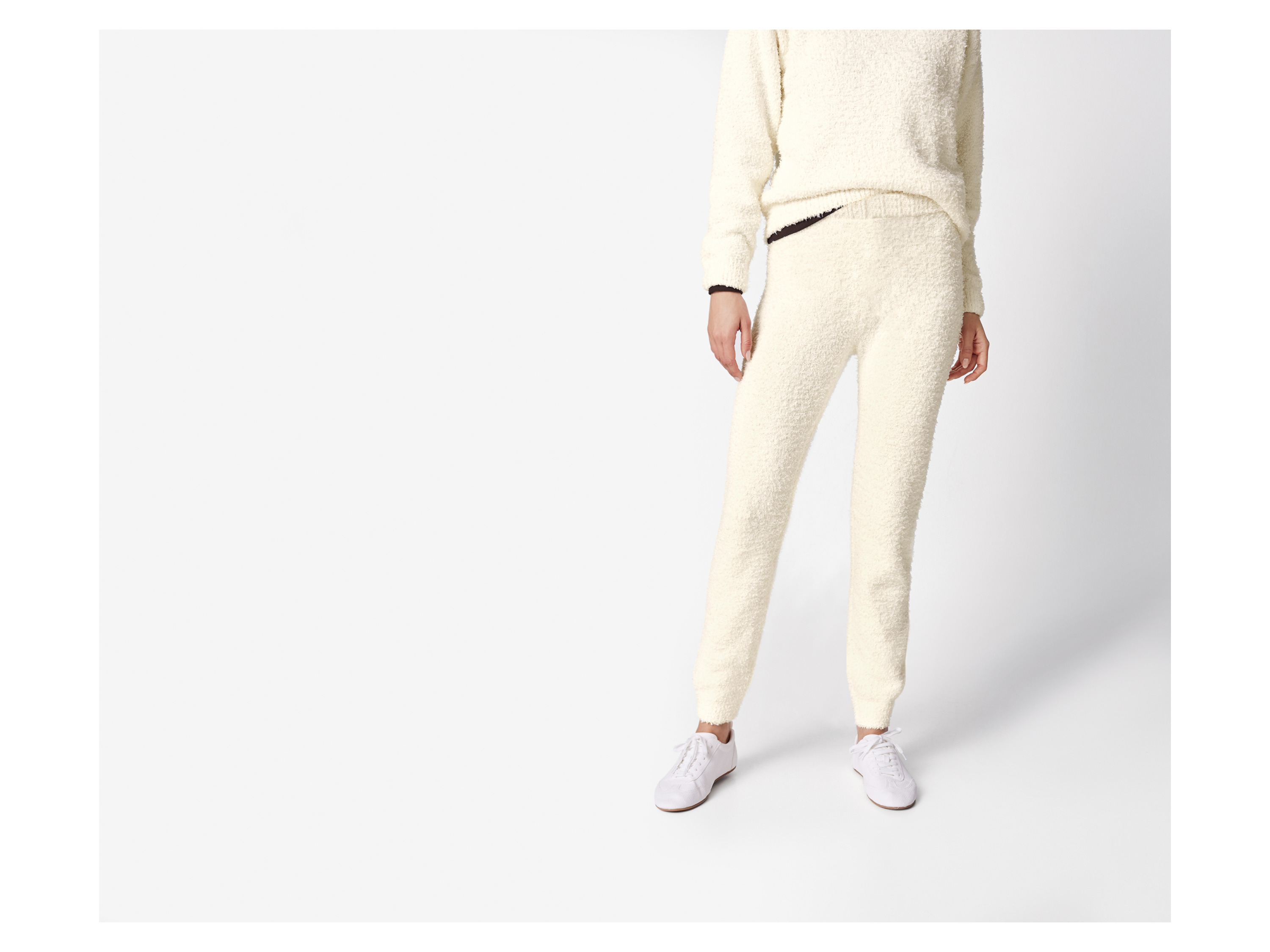 ESMARA® Damen Plüschleggings (Beige, L(44/46)) – Bild 2 von 3
