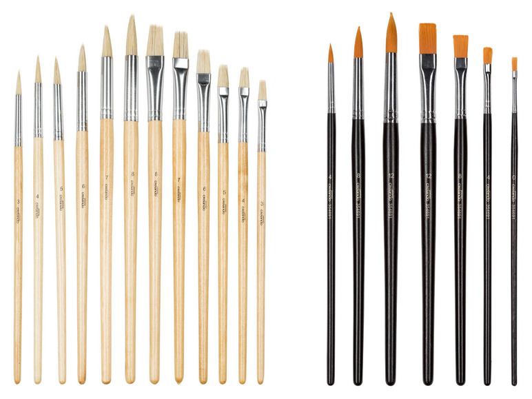 Ein Set aus Holz- und schwarzen Pinseln der Marke Crelán