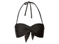 Ein schwarzes Bikini-Oberteil im Bandeau-Stil mit Schleife.