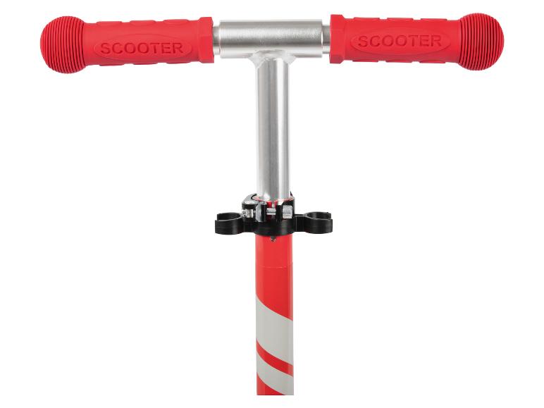 Roter Scooter mit Gummigriffen.