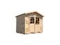 Helles Gartenhaus aus Holz mit Doppeltüren und Fenstern, isoliert auf weißem Hintergrund.