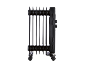 Schwarzer Ölradiator mit Rollen und seitlichen Drehreglern.
