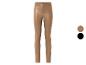 Braune Damenhose aus Kunstleder.