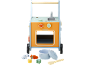 Hölzerner Kinderküchenwagen mit Herd, Backofen, Spüle und Spielzubehör.
