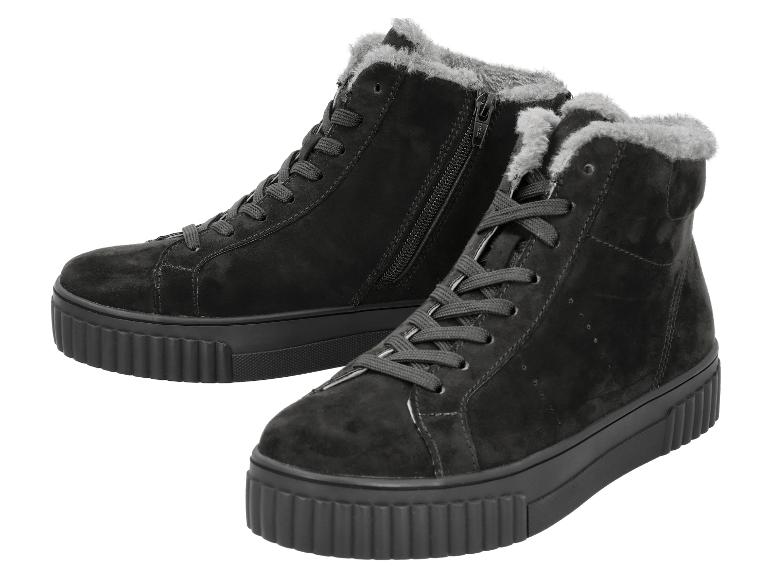 Paar schwarze Wildleder-High-Top-Sneaker mit Kunstfellfutter und geriffelten Sohlen