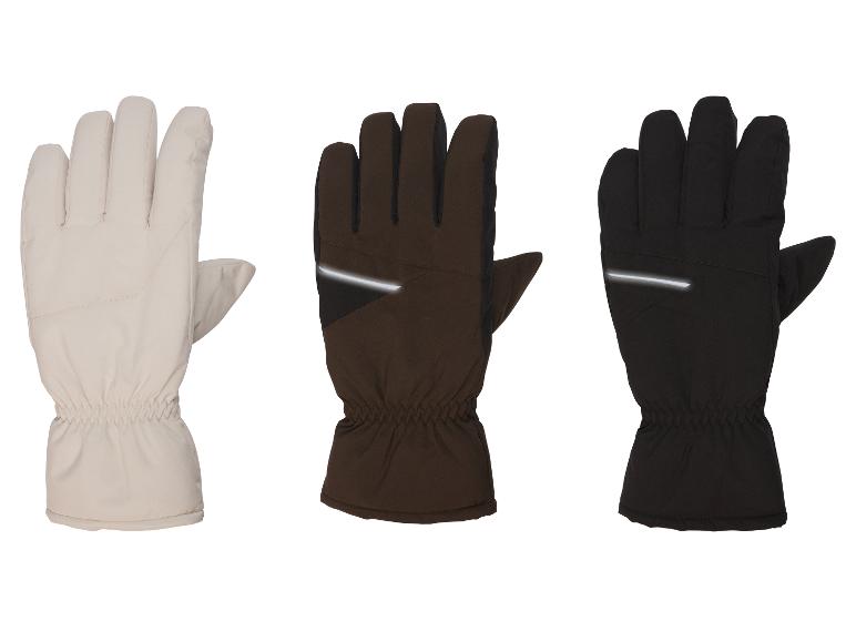 Drei Paar Skihandschuhe in Beige, Braun und Schwarz.