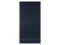 Dunkelblaues Badetuch, gefaltet, mit einem Zierstreifen am unteren Rand.