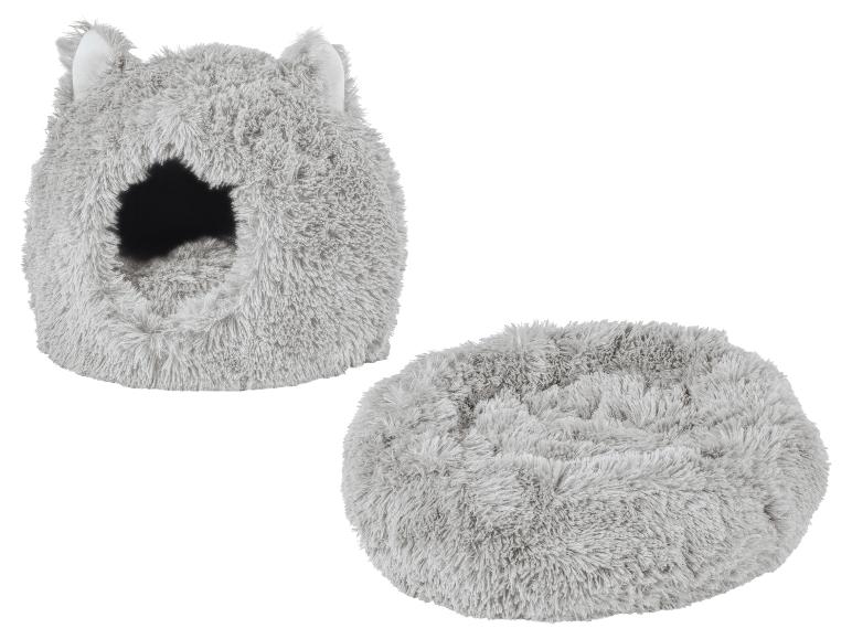 Zwei flauschige graue Haustierbetten, eines als Iglu und eines rund