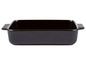 Eine schwarze Auflaufform mit Griffen.