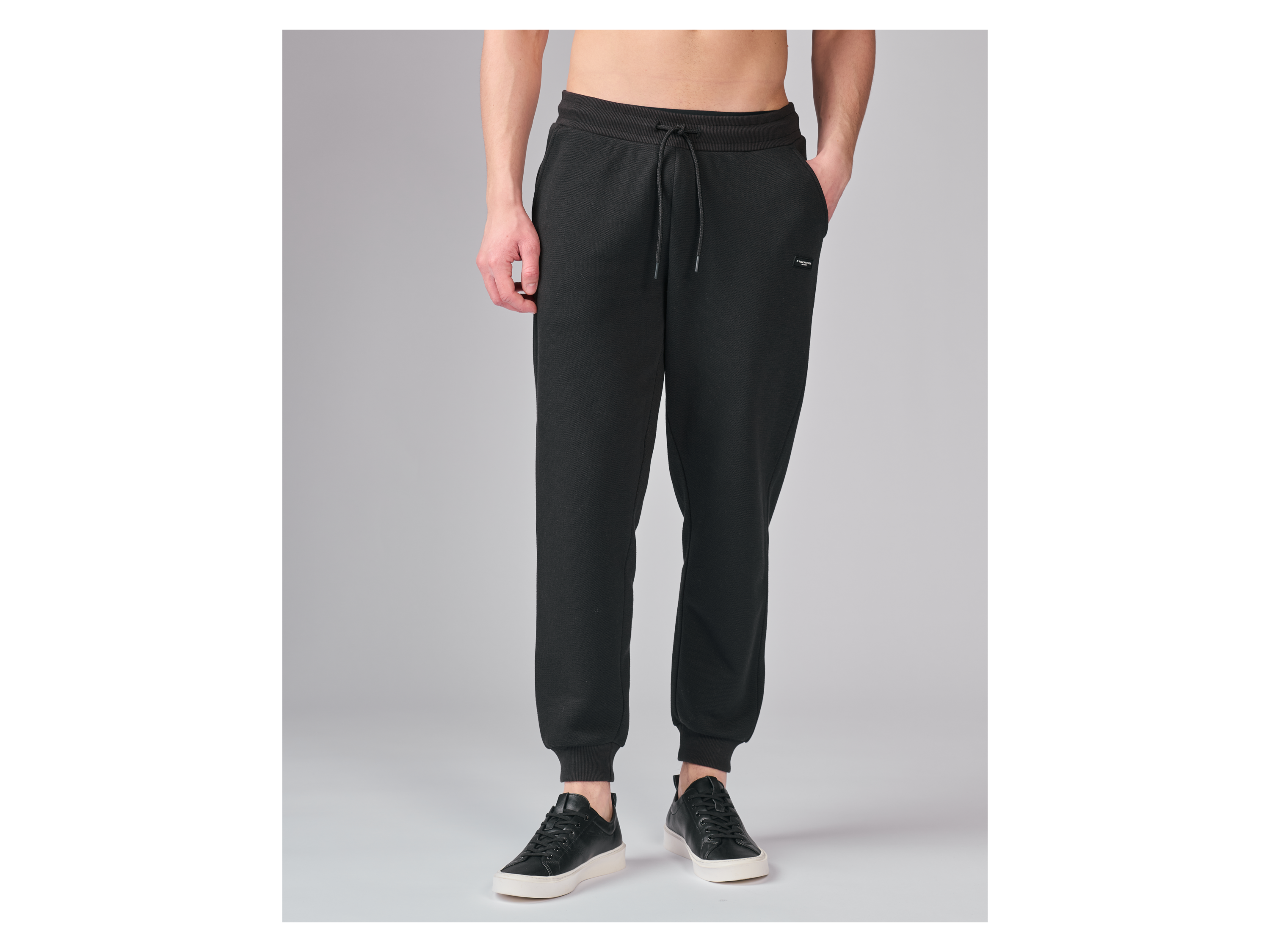 STRENESSE BLUE Herren Sweatpants »Jogi Löw - Kollektion« (Schwarz, XL) – Bild 2 von 3