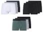 Sets Boxershorts: weiß, schwarz, grau und dunkelgrün.