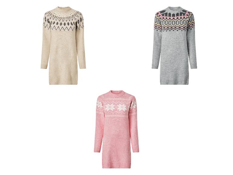 Drei Jacquard-Strickkleider in Beige, Grau und Rosa.