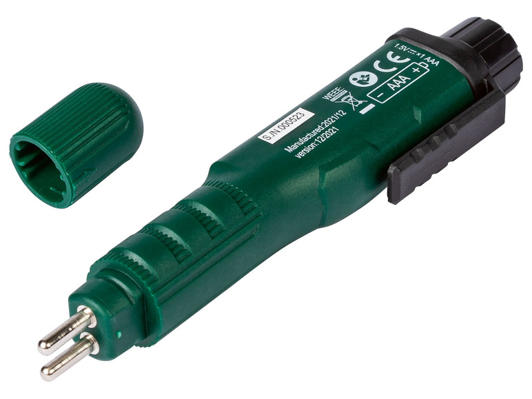 Grüner Spannungsprüfer mit AAA-Batterie.