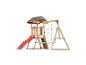Holzspielplatz mit roter Rutsche und Schaukeln.