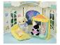 Sylvanian Families Erlebniskindergarten mit Figuren, Schaukel und Wiege