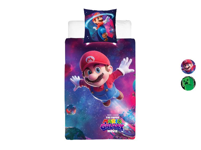 Bettbezug- und Kissenbezug-Set mit einem Charakter aus einem Weltraumfilm.