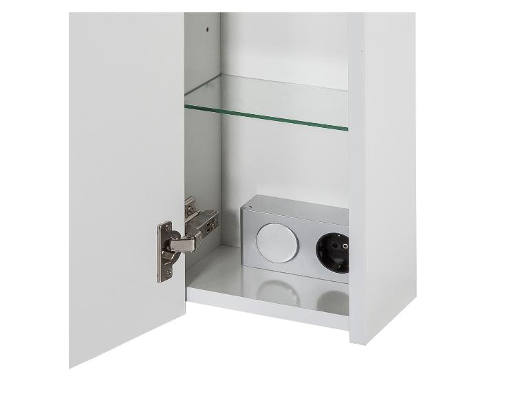 Weißer Badezimmerschrank mit offener Tür, Glasablage und integrierter Steckdose