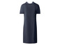 Ein dunkelblaues Kleid mit kurzen Ärmeln und einem Spitzenkragen.