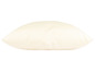 Ein schlichtes, cremefarbenes Kissen.