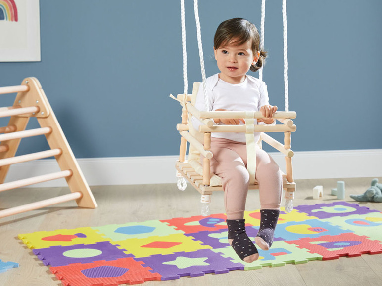 Gehe zu Vollbildansicht: PLAYTIVE® Baby Holzschaukel mit Sicherheitssitz - Bild 3