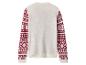 Weißer Pullover mit roten Mustern an den Ärmeln.