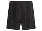 Schwarze Shorts mit elastischem Bund.